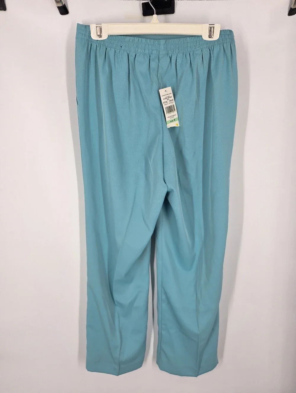 Alfred Dunner Women’s Size 8 Aqua Blue Elastic Waist Straight Leg Pants